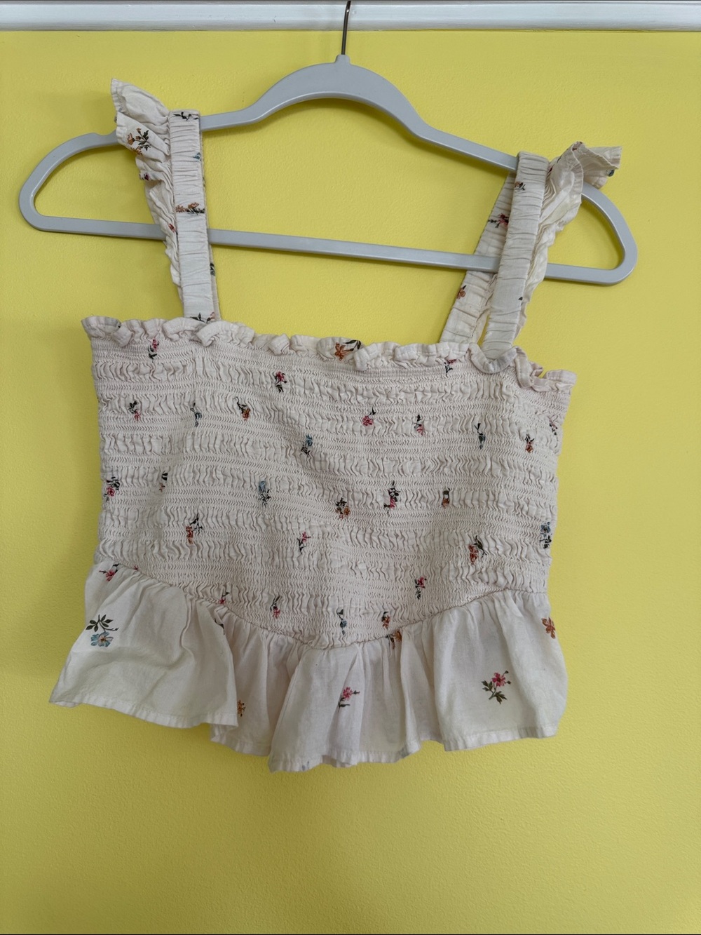 American Eagle Outfitters Cream Floral Smocked Tank
